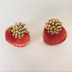 Vintage Clip On Fashion Earrings. Pink/Gold